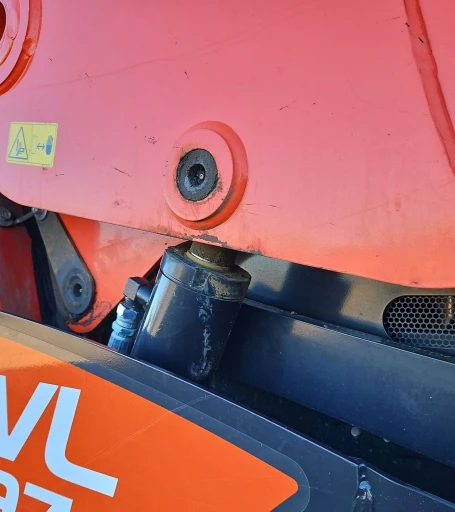 2022 Kubota SVL97-2 tracked skid steer loader