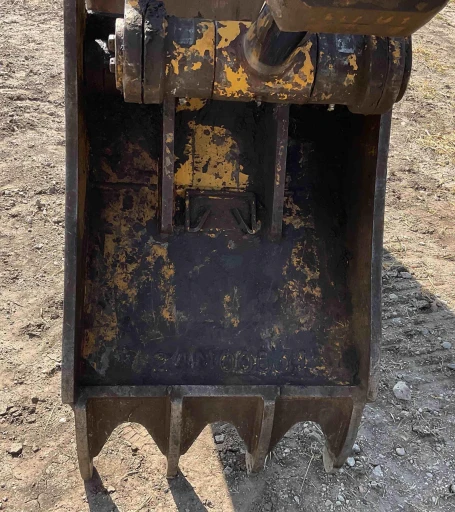 2004 Caterpillar 320CLU Excavator