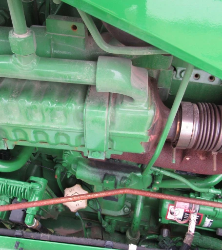 2014 John Deere R4038 self-propelled sprayer