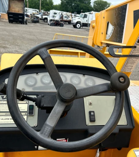 2010 Pettibone 944 telehandler