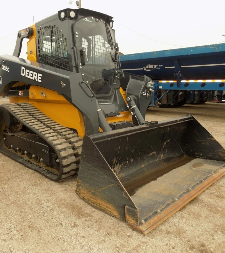 2019 John Deere 333G tracked skid steer loader1