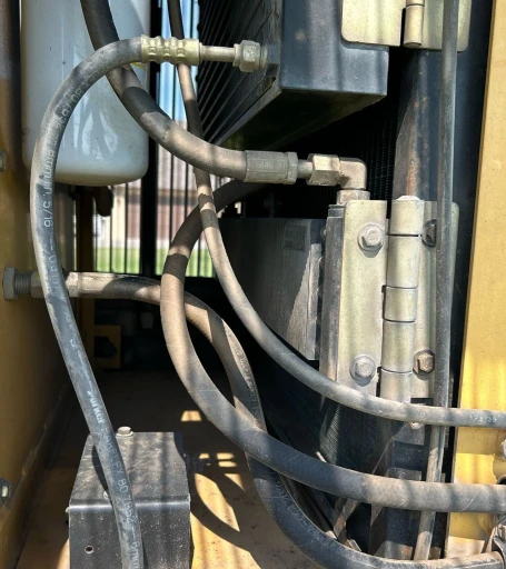 2001 Caterpillar 924G wheel loader