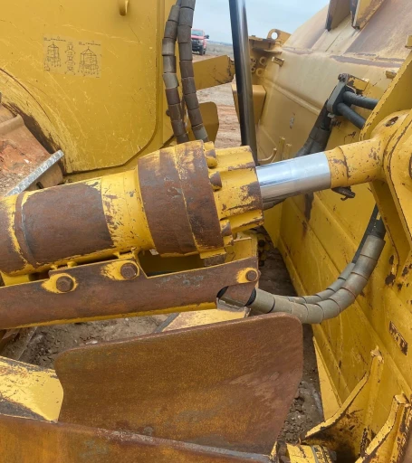 2014 Caterpillar D7E dozer