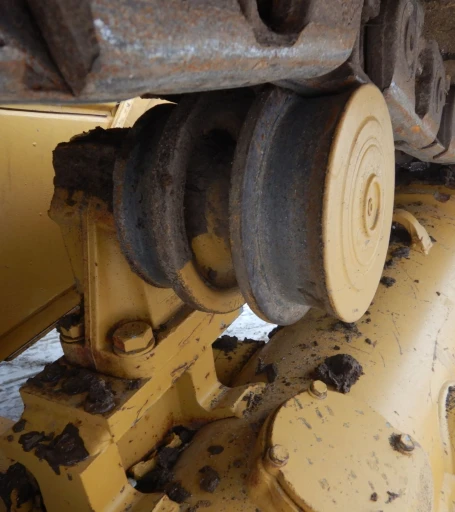 Caterpillar D6T LGP dozer