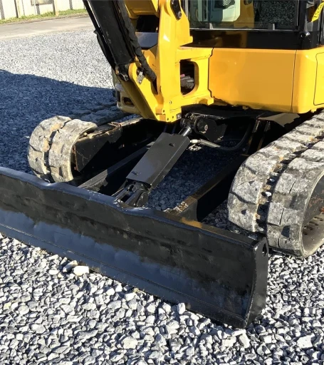 2017 CATERPILLAR 305.5E2 CR