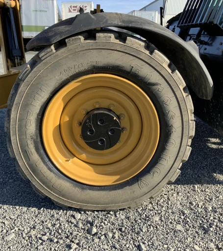 2013 Caterpillar TL1055C Telehandler