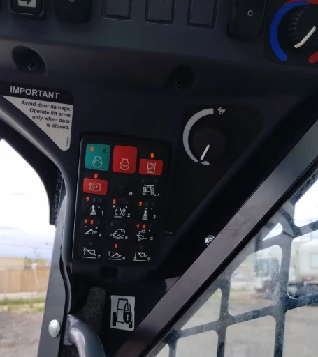 2022 John Deere 330G skid steer loader