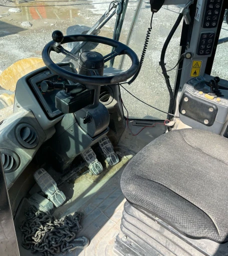 2012 Caterpillar 962K wheel loader
