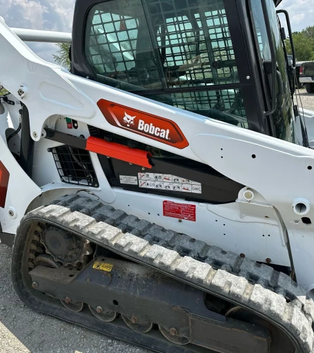 2021 Bobcat T595 tracked skid steer loader