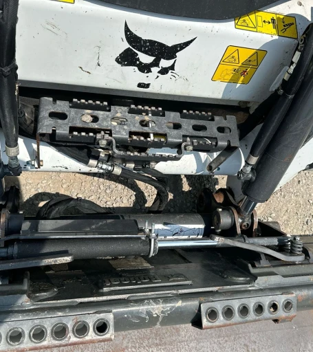 2021 Bobcat T595 tracked skid steer loader
