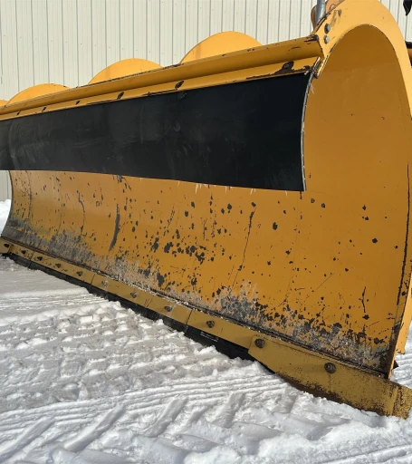 2008 CASE 621E