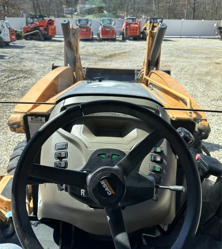2018 CASE 580SN Backhoe