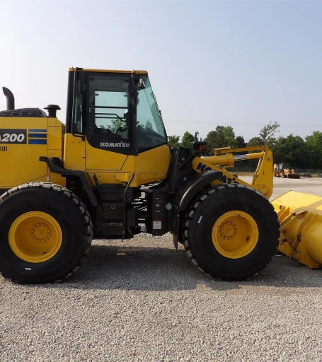 2020 KOMATSU WA200-8