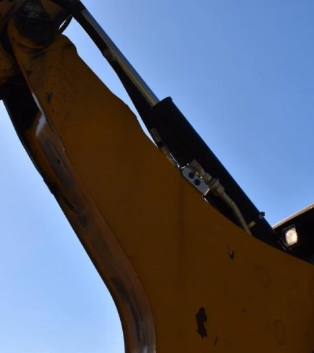 2017 CATERPILLAR 420F2 BACKHOE