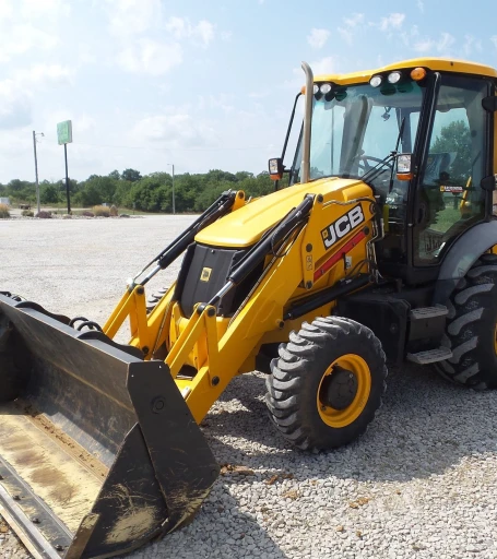 2016 JCB 3CX-15 backhoe