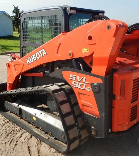 2015 Kubota SVL90-2 skid steer