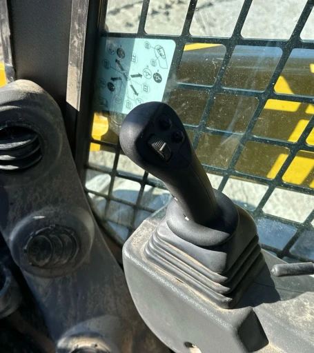 2022 Caterpillar 299D3XE tracked skid steer loader