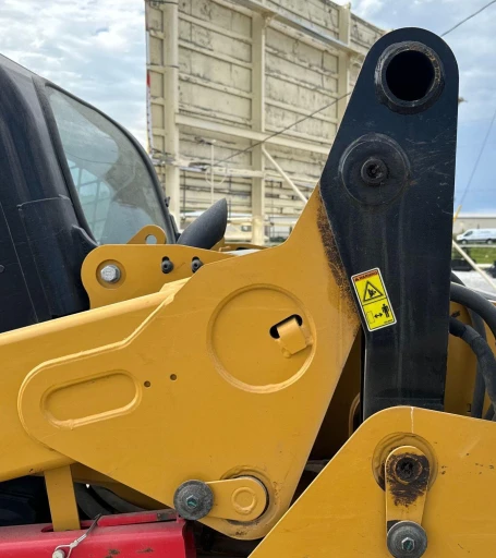 2019 Caterpillar 259D3 tracked skid steer loader