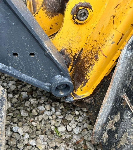 2017 John Deere 333G skid steer loader