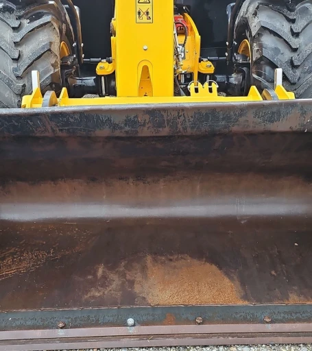 2023 JCB 542-70AG telehandler
