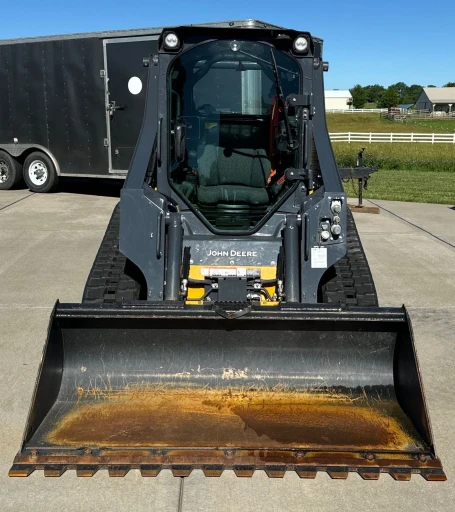 2023 John Deere 317G tracked skid steer loader