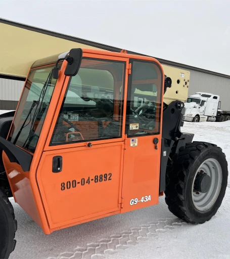 2015 JLG G9-43A Tellahandler