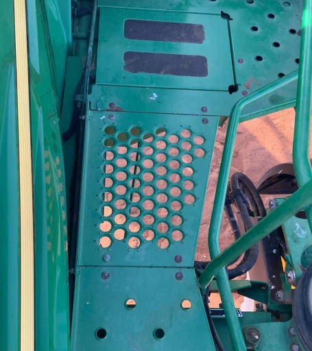 2011 John Deere 4730 Self-Propelled Sprayer