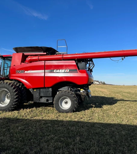 2013 Case IH 7230 2WD Combine