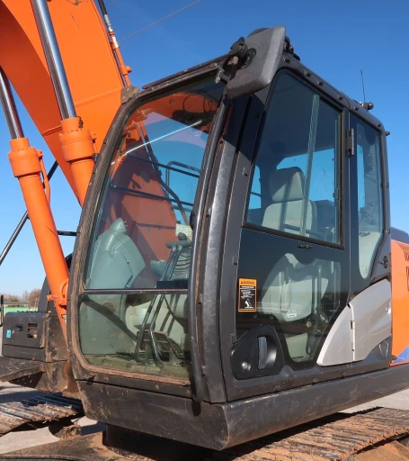 2016 Hitachi ZAXIS ZX160LC-6N