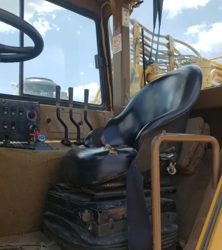2006 Caterpillar 615C elevating scraper