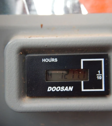2014 Doosan DX140LCR excavator