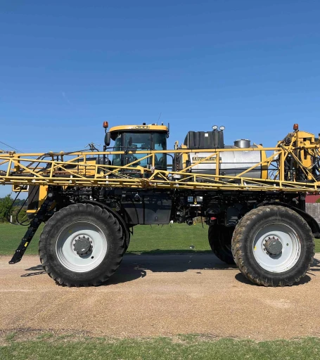2019 RoGator RG1300C Self-Propelled Sprayer