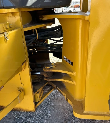 2012 John Deere 744K wheel loader