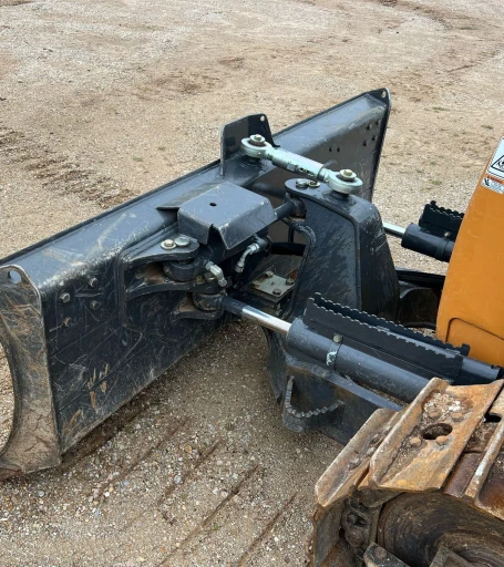 2020 Case 650M LT dozer