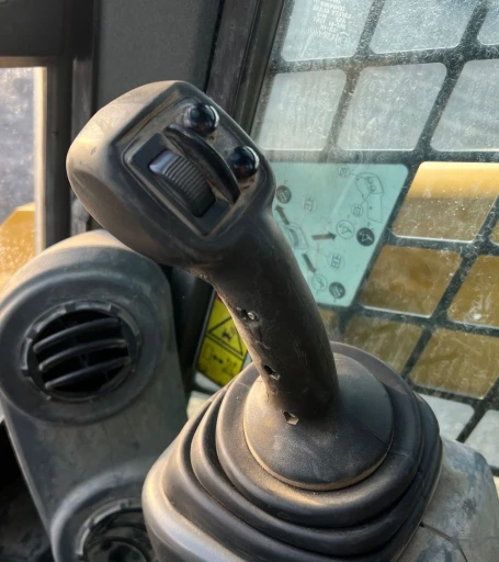 2019 Caterpillar 289D tracked skid steer loader