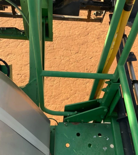 2011 John Deere 4730 Self-Propelled Sprayer