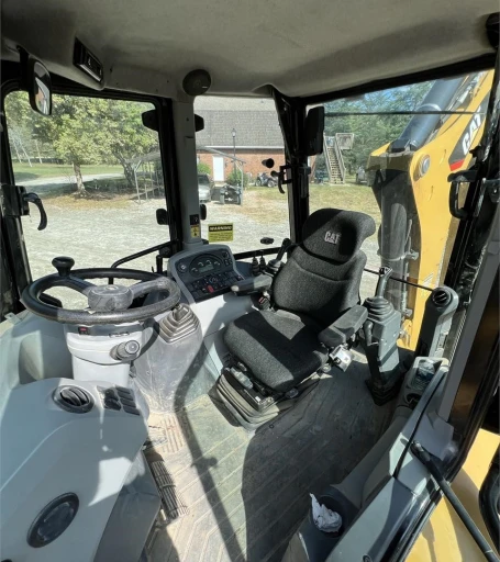 2015 CAT 420F2 BACKHOE