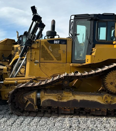 2014 Caterpillar D6T LGP dozer