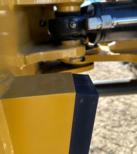 2023 Caterpillar 908 wheel loader