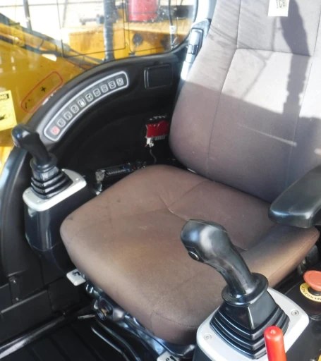 2013 JCB JS220LC EXCAVATOR