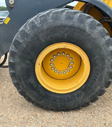 2014 John Deere 544K wheel loader