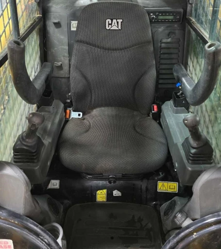 2022 Caterpillar 299D3 skid steer