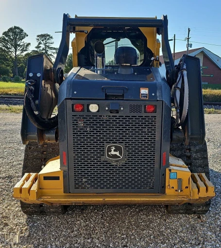 2021 John Deere 333G tracked skid steer loader