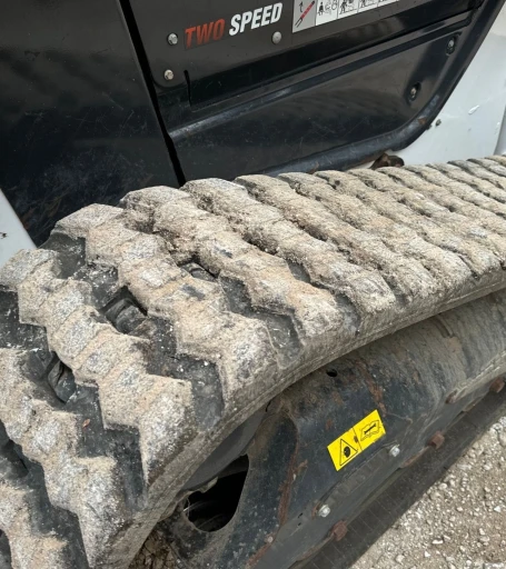 2022 Bobcat T76 R-Series tracked skid steer loader