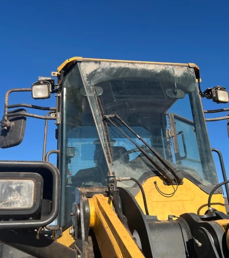 2016 Komatsu WA270-8 Wheel Loader WAttachments