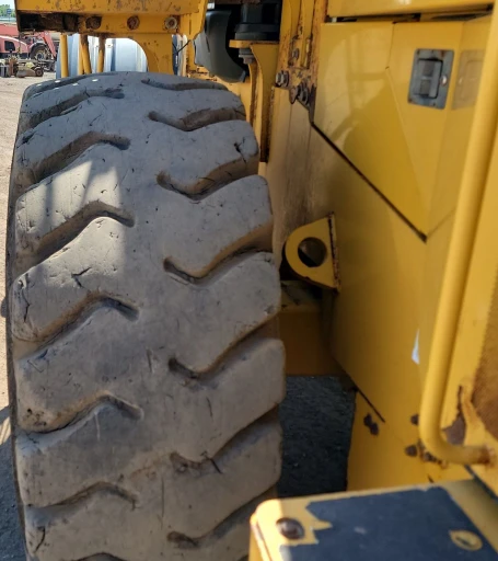 2012 John Deere 744K wheel loader