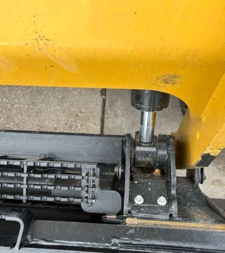 2015 Caterpillar 277D tracked skid steer loader