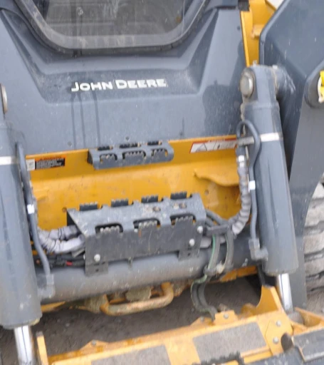 2022 John Deere 331G Compact Track Loader