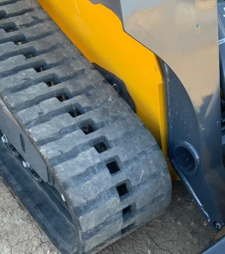 2021 John Deere 325G Skid Steer