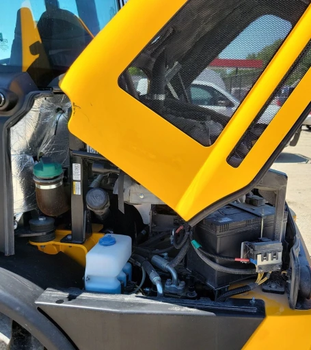 2022 JCB 407 wheel loader